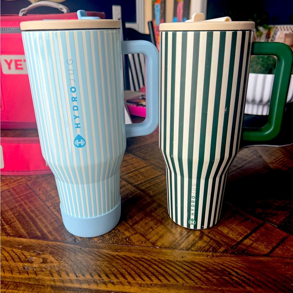 HydroJug Striped LIMITED EDITION SOLD OUT 40 oz tumblers Anthropologie